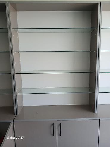 Dolab vitrinləri: Vitrin tipli modul rəf-dolab - Material: yuxarı hissə şüşə rəflərlə — 3