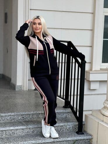 Digər qadın geyimləri: Qadın sport dəsti – kapşonlu, fermuarlı üst və şalvar -Razmer: s m — 2