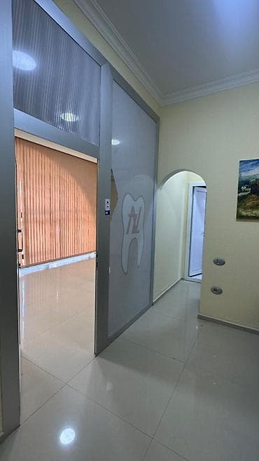 Kirayə ofis – 40 kv.m, Nizami metrosuna 2 dəqiqə məsafə Yerləşmə: - — 7