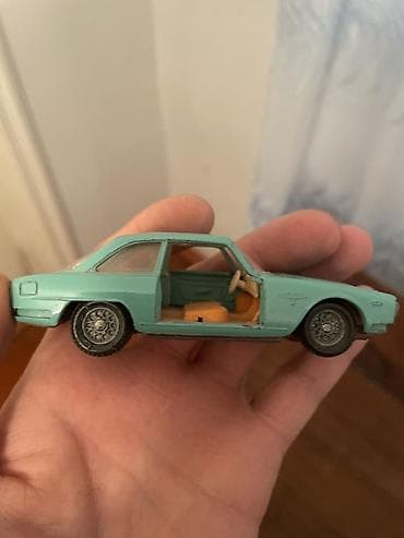 математика 2 класс часть 2: Kolleksiya üçün metal oyuncaq model avtomobil - Miqyası təxmini 1:43 — 4