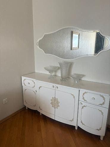 acar desleri: Dolab, Divan, Jurnal masası, Kredit yoxdur, Türkiyə — 1