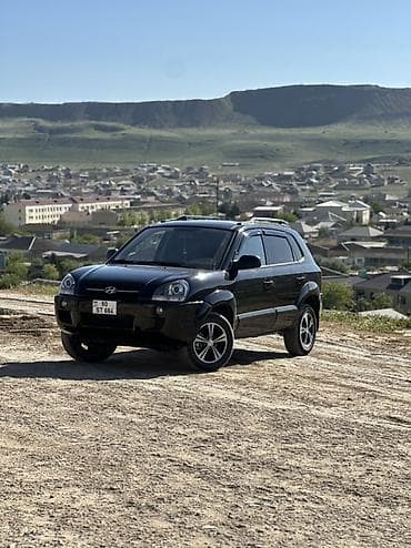 range rover 2018 qiyməti: Hyundai Tucson: 2 l | 2008 il Krossover — 4