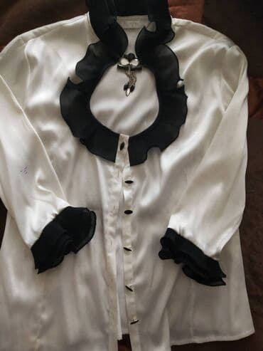 ağ koftalar: İdeal vəziyətdə . Ölçü 38 . Çox gözəl kofta baha alınıb . AMAY-dan — 4