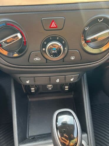 faizsiz kreditlə maşın: Hyundai Accent: 1.6 l | 2019 il Sedan — 4