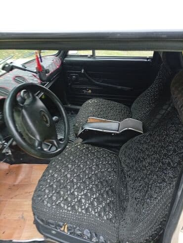 опель зафира а: Avtomobil: VAZ 2106 sedan Xüsusiyyətlər: - Kuzov: bej rəngli, 4 — 2