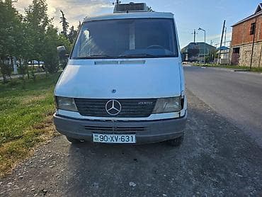 Mercedes-Benz 1999 il, motor 2.4 l, Furqon, İşlənmiş