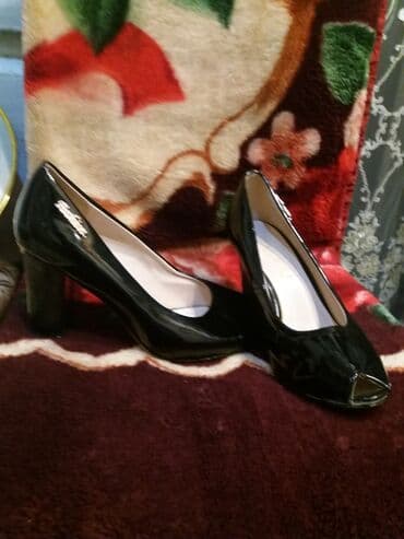 qadin pencekleri: Tuflilər, Ölçü: 37, Yeni — 2