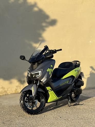 - ST max 150, 150 sm3, 2024 il, 12424 km — 10