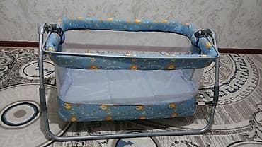 Oğlan və qız üçün, Dördbucaq, Beşik, Dəst ilə, Matras ilə, Yellənmə mexanizm ilə