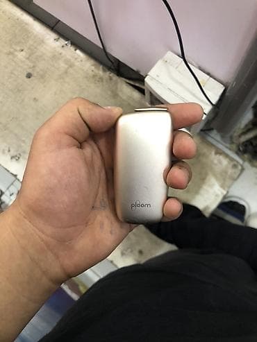 pump qizil: Ploom tütün qızdırma cihazı – qızılı/metallik rəngdə kompakt model — 2