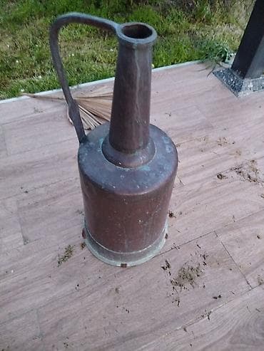 qab qaşiq: Məhsul: Mis su qabı / qədim ibri Təsvir: - Material: Bütöv misdən — 1