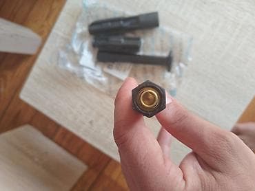 qara 07 sekilleri: 98ci il dordgoz 2sade 111motorun müştükləridir.originaldir bir ededi — 2