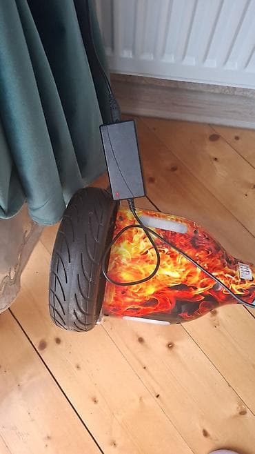 CD, DVD disklər və kassetlər: Elektrikli hoverboard (segway) – “Alov və Buz” dizaynı Xüsusiyyətlər — 2