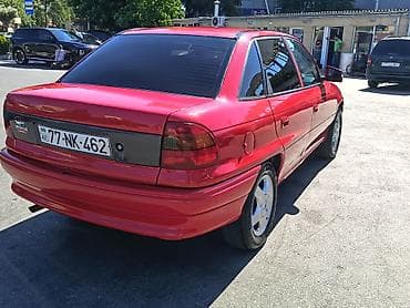 opel kolpak: Opel Astra: 1.6 l | 1996 il 253555 km Sedan — 3