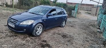 авто volkswagen: Kia Ceed: 1.6 л | 2007 г. Универсал — 4