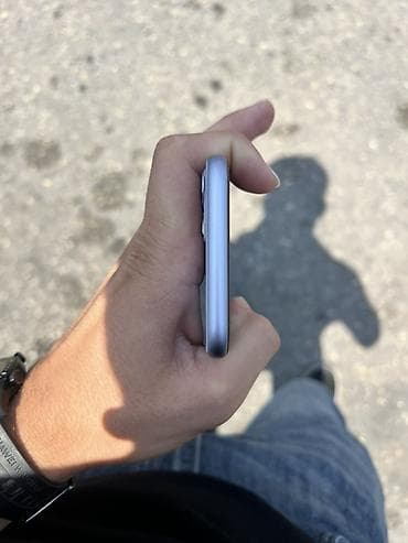 philips xenium 9@9d: IPhone 11, 64 GB, Göy, Sənədlərlə, Face ID, Simsiz şarj — 5