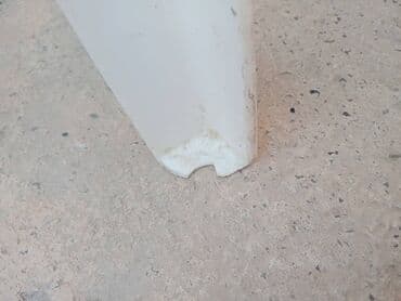 işlənmiş stular: Yaxşı vəziyyətdədir 1 ədəd plasmas stol, Ünvan inqilabdadır konuma — 5