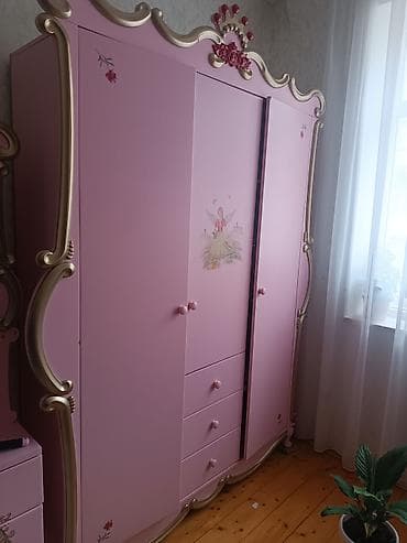 uşağ kravatı: Qız üçün, Təknəfərlik çarpayı — 2