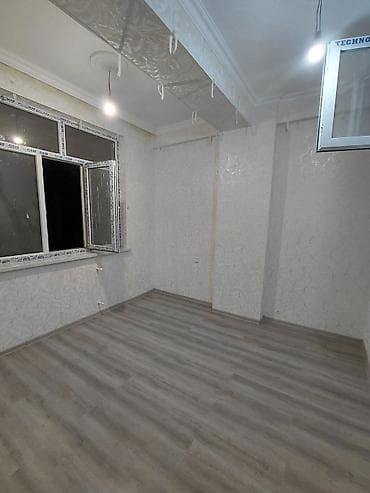 metroya yaxin: Yaxın dostumu evidir, vasitəçi deyiləm. Xırdalanda AAAF parkda — 5