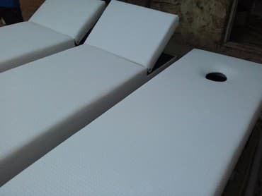 Salon, tibbi mebel: Kusetka yeni masaj stollari tam mohkem yumusaq ve her reng kojalardan — 6