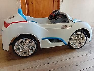 Uşaq üçün elektrik maşınları: Uşaq maşını işlək vəzyətdə
böyük maşındı
(barter olar) — 5