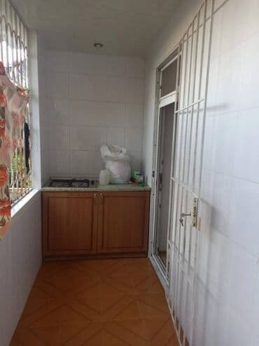 sumqayit 6 ci mikrorayon: Bakı, 3 otaqlı, Köhnə tikili, m. Neftçilər, 81 kv. m — 11