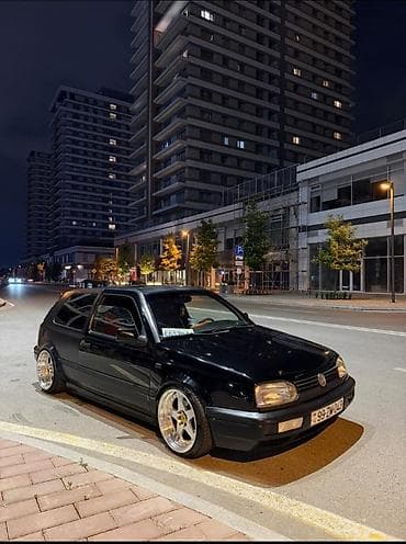 diffuser satisi: Volkswagen Golf: 1.8 l | 1992 il Kupe — 2