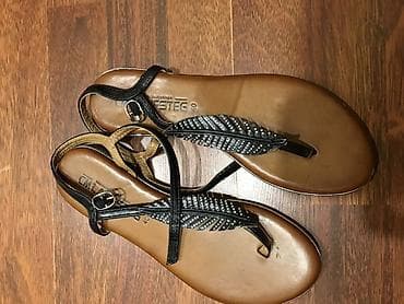 Qadın sandaleti – CM LAUFSTEG - Model: barmaqarası (T-strap) qadın