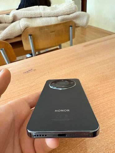 telofon ucuz: Infinix Note 30 Pro, rəng - Qara, Sensor — 8