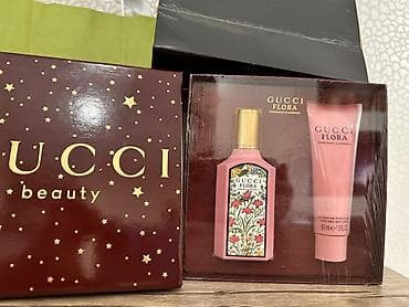 yulaf: Hədiyyəlik kosmetika və ətir setləri - Gucci Flora hədiyyə dəsti: 1 — 3