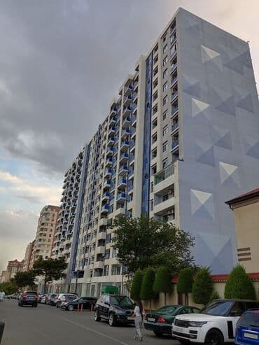 lənd kuruzer ucun led işıq lupası hardan tapmaq olar: 2 otaqlı, Yeni tikili, m. Qara Qarayev, 56 kv. m — 1