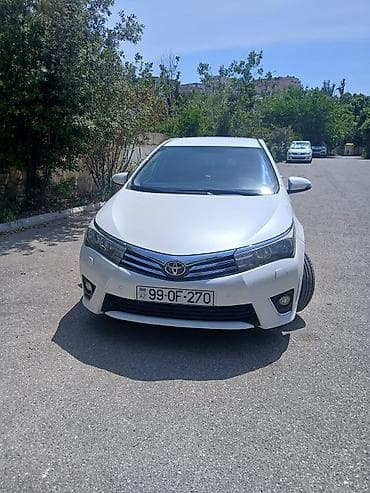 Toyota Corolla: 1.6 l | 2014 il Sedan — 3