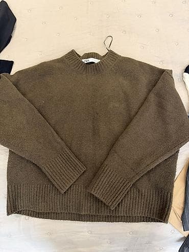 salvar qadin: - Məhsul: Geyim dəsti – 3 ədəd şalvar + 1 ədəd ətək - Tərkib: 1) Bej — 7