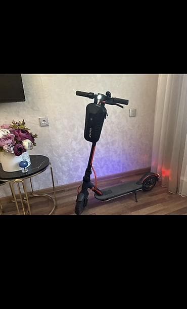 skute: İşlənmiş Elektrik samokat 8", 501 - 750 Vt, 16 - 25 km/s, Ünvandan götürmə, Ödənişli çatdırılma — 9