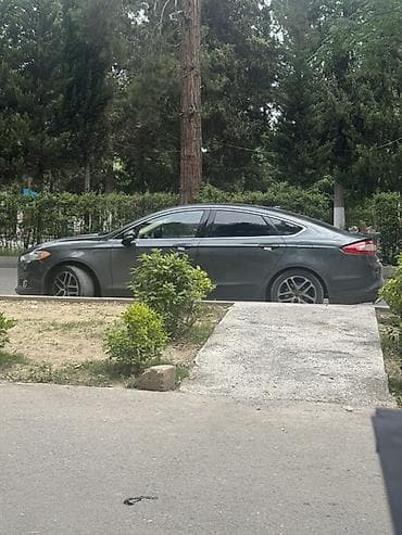 ford escort: Ford Mondeo (Fusion) sedan - Korpus: 4 qapılı sedan, tünd boz rəng - — 5