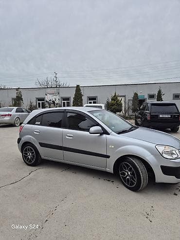 volkswagen tdi 2 0: Kia Rio: 1.5 л | 2006 г. Хэтчбэк — 3