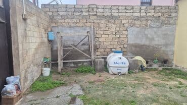 покупка и продажа жилья: Şüvəlan qəs. 2 otaqlı, 40 kv. m, Orta təmir — 3