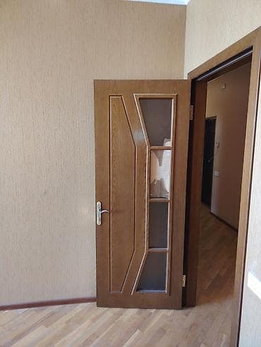 Məhəccərlər: Məhsul: Daxili və giriş qapıları dəsti her biri 50 azn metbexd mebeli — 1