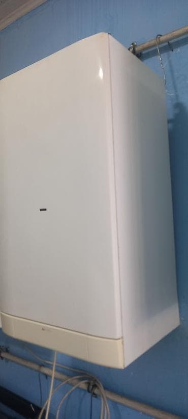 kombi islenmis: Italiya istehsalı 24kw 2 esenjorlu tam ideal veziyyetdedi — 2