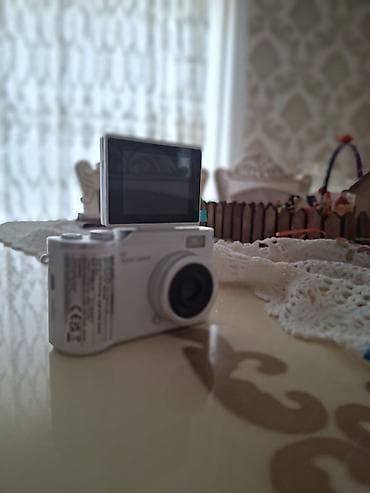 sur mikrofon: HD Rəqəmsal Fotoaparat – çevrilən ekranlı, kompakt dizayn — 6