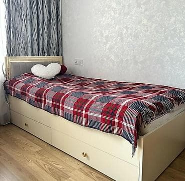 komodlu uşaq çarpayıları: İşlənmiş, Təknəfərlik çarpayı, Bazalı, Matras ilə, Siyirməli, Rusiya — 1