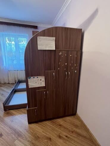 мебель в детскую комнату: Для девочки и мальчика, Б/у, Кровать, С матрасом, С выдвижными ящиками, Ламинат — 5