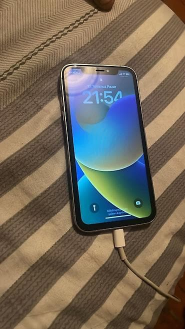 Mobil telefon və aksesuarlar: IPhone 11 — 2