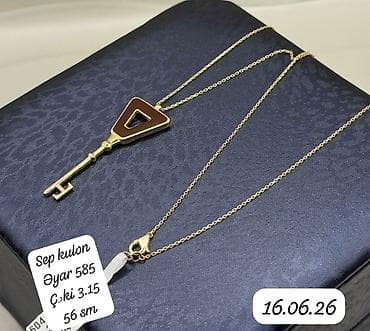 Şəxsi əşyalar: Dəstə daxildir: Sırğa, Bvlgari, Sarı qızıl, 585 Əyar, 150 g — 2