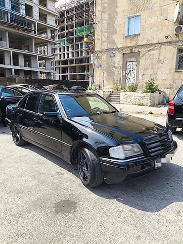 mersedes viana: Mercedes-Benz C-Class: 1.8 л | 1996 г. Седан — 3