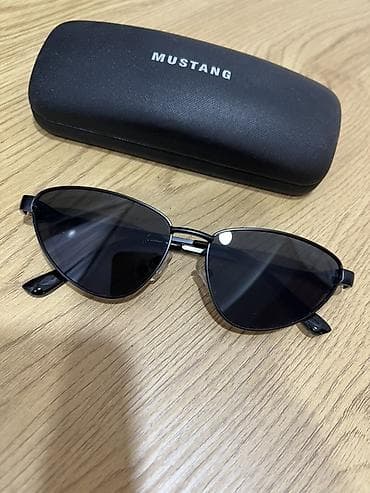 polaroid eynək: Gün eynəyi, Yeni — 1