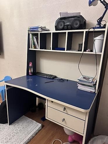 Sifarişlə taburetkalar: Künc masa, Stulsuz, Polkalı, Siyirməli, Sadə laminat — 2