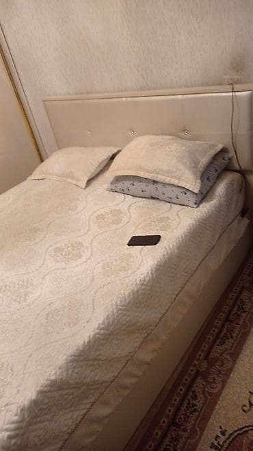 İki nəfərlik yataq dəsti - Ölçü: təxminən 160–180 sm enində, 200 sm — 1