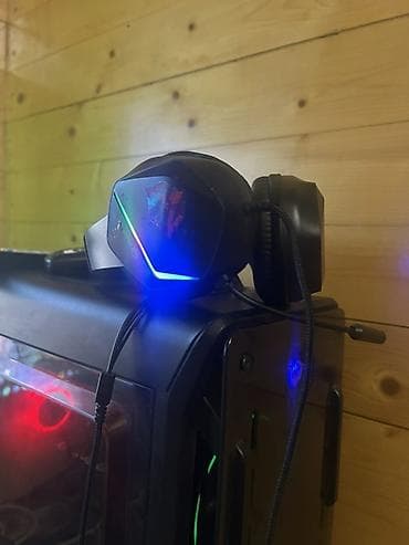 hyundai monitor: Gaming stolüstü kompüter seti Tərkib: - RGB işıqlanmaya malik qabaq — 2