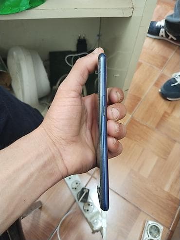 ses ucaldıcı: Samsung Galaxy A10, rəng - Mavi, Qırıq — 5